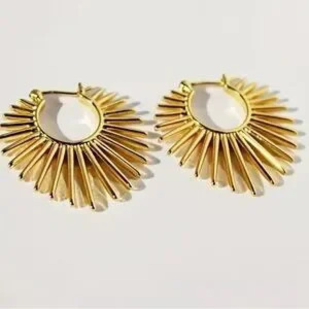 Zara gold color New Sunshine Gold Earrings